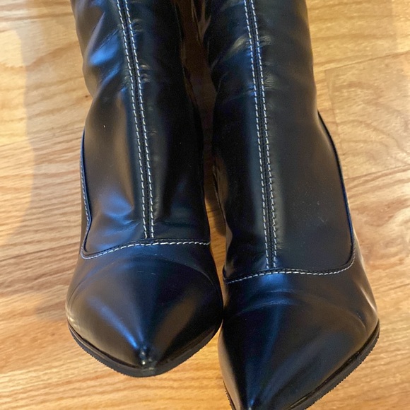 Authentic Louis Vuitton black Gold padlock boots - Picture 3 of 12